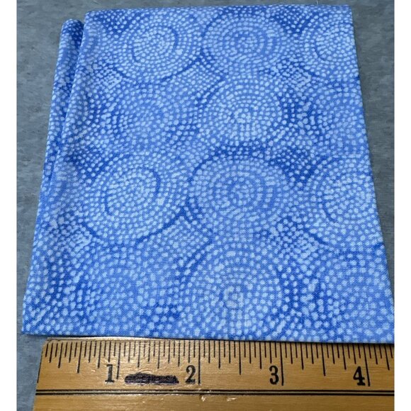 Blue Cotton Fat Quarter 18x22" Fabric Swirls Design Quilting Crafts - Picture 2 of 4